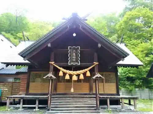 夕張神社の本殿