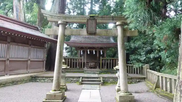 白山比咩神社(石川県)