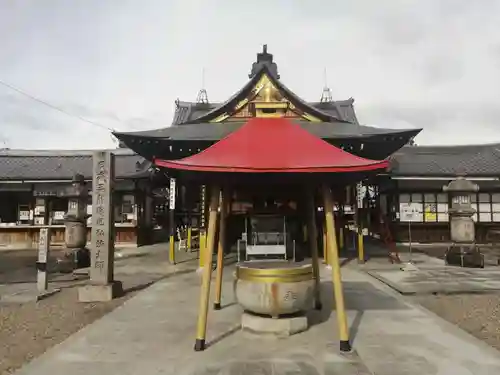 乙津寺　（鏡島弘法）の本殿