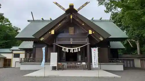 千歳神社の本殿