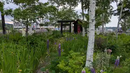 深山神社の庭園