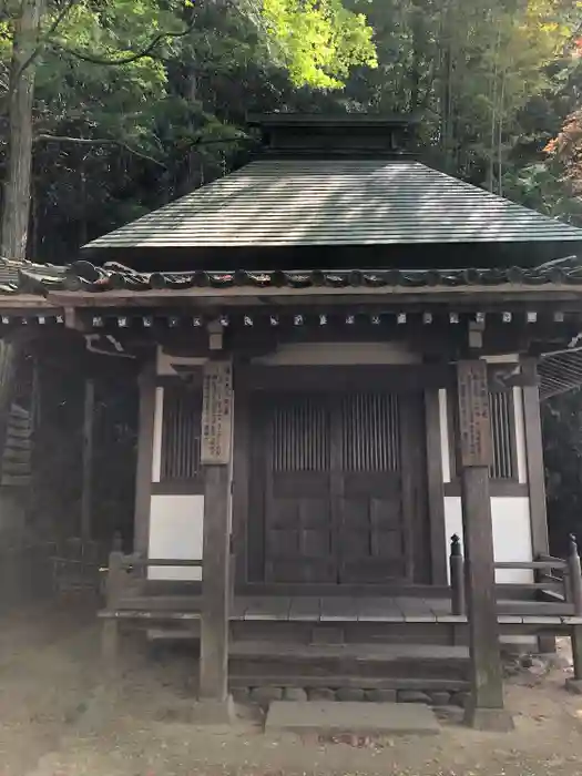 楠妣庵観音寺の建物その他