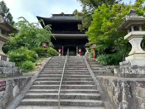 大善寺の山門