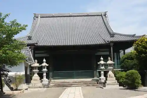 西方寺の本殿・本堂