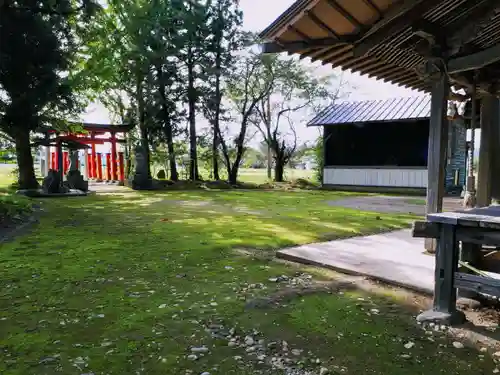 岩崎二前神社の景色