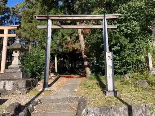 神明社（落合町）の鳥居