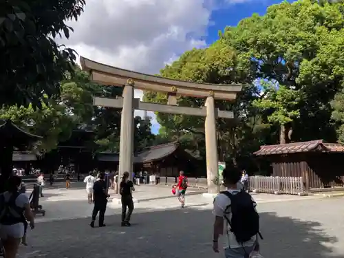 明治神宮の鳥居