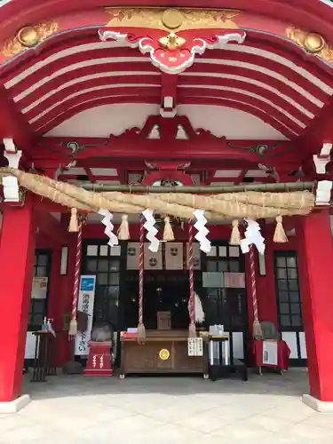市原稲荷神社の本殿・本堂