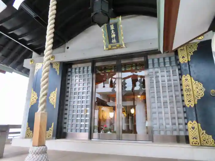 築土神社の本殿・本堂