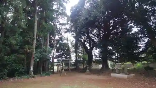 三熊神社の建物その他