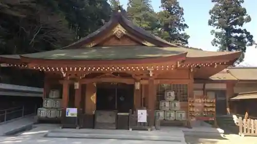 高麗神社の本殿