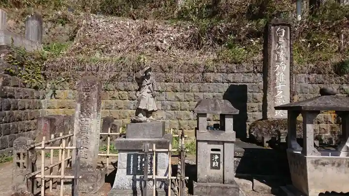 円通三匝堂(さざえ堂)のその他建物