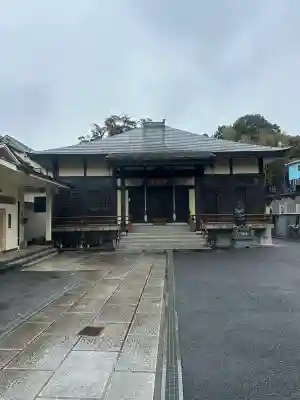 仏持院の{uncategorized: "未分類", other: "その他", undefined: "問題あり", building: "その他建物", grave: "お墓", sacred_gate: "鳥居", guardian: "狛犬", statue: "像", buddha: "仏像", history: "歴史", nature: "自然", garden: "庭園", animal: "動物", pagoda: "塔", temizu: "手水舎", mountain_gate: "山門・神門", sanctuary: "本殿・本堂", subordinate: "末社・摂社", art: "芸術", scenery: "景色", jizo: "地蔵", ema: "絵馬", goshuin: "御朱印", omikuji: "おみくじ", items: "授与品その他", amulet: "お守り", goshuincho: "御朱印帳", eats: "食事", festival: "お祭り", votive_dance: "神楽", shichigosan: "七五三参", wedding: "結婚式", experience: "体験その他", initially: "初詣", around: "周辺", anti_infection: "感染症対策"}