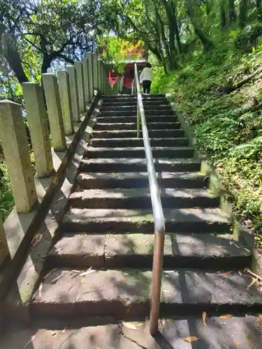 磯山弁財天の建物その他