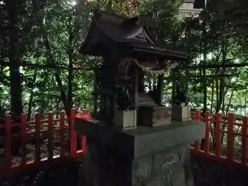 伏見稲荷大明神の本殿・本堂