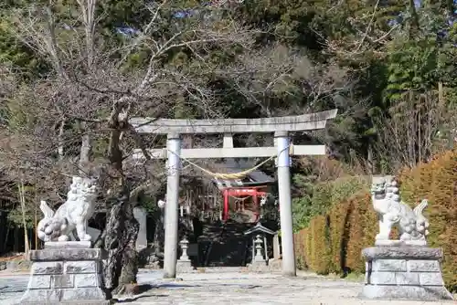 小川諏訪神社の鳥居