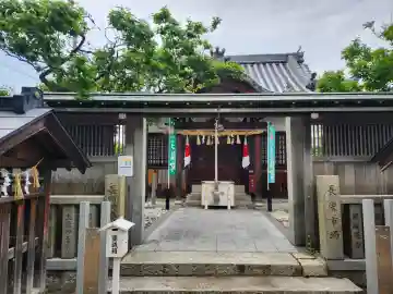 長洲天満宮の{uncategorized: "未分類", other: "その他", undefined: "問題あり", building: "その他建物", grave: "お墓", sacred_gate: "鳥居", guardian: "狛犬", statue: "像", buddha: "仏像", history: "歴史", nature: "自然", garden: "庭園", animal: "動物", pagoda: "塔", temizu: "手水舎", mountain_gate: "山門・神門", sanctuary: "本殿・本堂", subordinate: "末社・摂社", art: "芸術", scenery: "景色", jizo: "地蔵", ema: "絵馬", goshuin: "御朱印", omikuji: "おみくじ", items: "授与品その他", amulet: "お守り", goshuincho: "御朱印帳", eats: "食事", festival: "お祭り", votive_dance: "神楽", shichigosan: "七五三参", wedding: "結婚式", experience: "体験その他", initially: "初詣", around: "周辺", anti_infection: "感染症対策"}