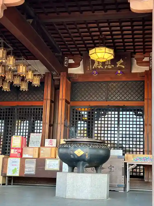 観音山慈眼院(高崎観音)の{uncategorized: "未分類", other: "その他", undefined: "問題あり", building: "その他建物", grave: "お墓", sacred_gate: "鳥居", guardian: "狛犬", statue: "像", buddha: "仏像", history: "歴史", nature: "自然", garden: "庭園", animal: "動物", pagoda: "塔", temizu: "手水舎", mountain_gate: "山門・神門", sanctuary: "本殿・本堂", subordinate: "末社・摂社", art: "芸術", scenery: "景色", jizo: "地蔵", ema: "絵馬", goshuin: "御朱印", omikuji: "おみくじ", items: "授与品その他", amulet: "お守り", goshuincho: "御朱印帳", eats: "食事", festival: "お祭り", votive_dance: "神楽", shichigosan: "七五三参", wedding: "結婚式", experience: "体験その他", initially: "初詣", around: "周辺", anti_infection: "感染症対策"}