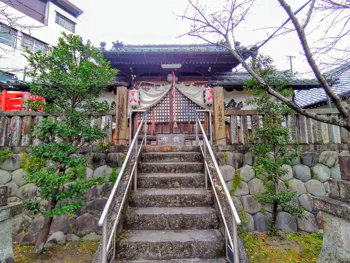 青衾社(北方町)の本殿・本堂