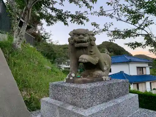 大萩神社の狛犬