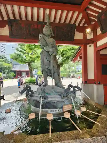 浅草寺の手水