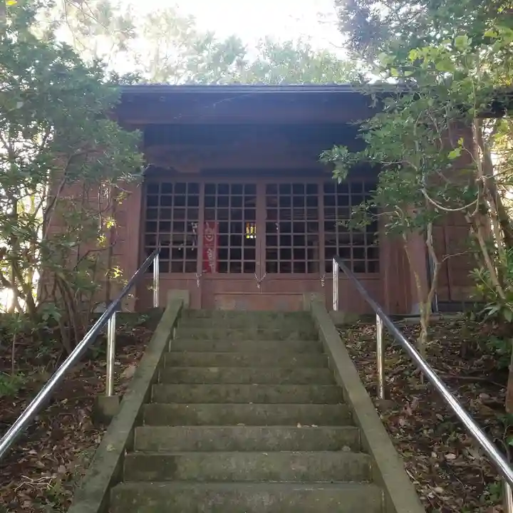 熊野神社の本殿・本堂