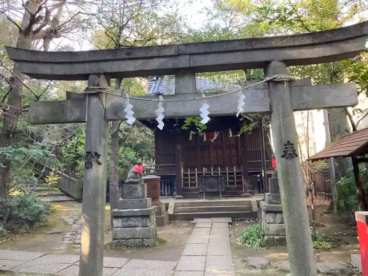 赤坂氷川神社の末社・摂社