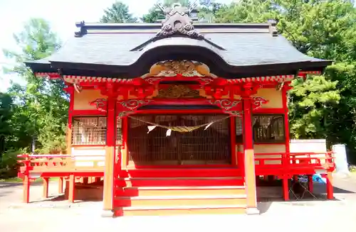 玉川神社の本殿・本堂