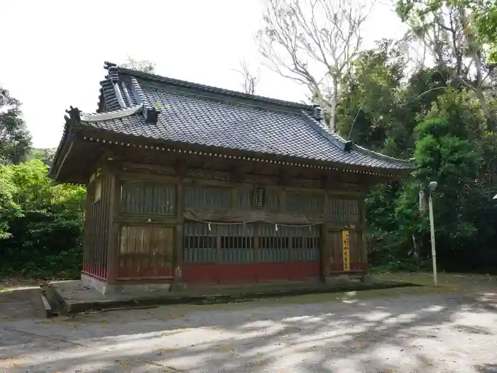 下立松原神社の建物その他