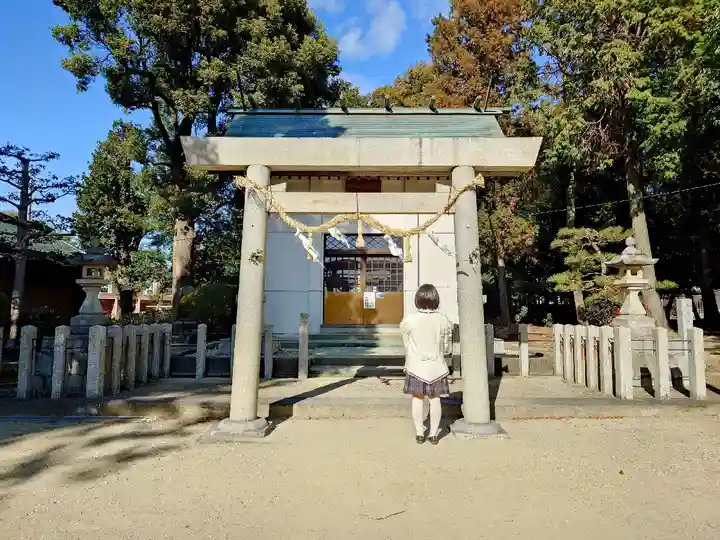 白山神社(狩宿)の鳥居