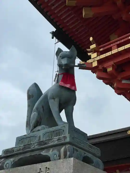 伏見稲荷大社の狛犬