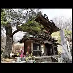 陽林寺の山門