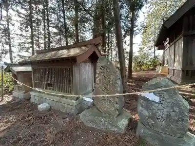 洲原神社の{uncategorized: "未分類", other: "その他", undefined: "問題あり", building: "その他建物", grave: "お墓", sacred_gate: "鳥居", guardian: "狛犬", statue: "像", buddha: "仏像", history: "歴史", nature: "自然", garden: "庭園", animal: "動物", pagoda: "塔", temizu: "手水舎", mountain_gate: "山門・神門", sanctuary: "本殿・本堂", subordinate: "末社・摂社", art: "芸術", scenery: "景色", jizo: "地蔵", ema: "絵馬", goshuin: "御朱印", omikuji: "おみくじ", items: "授与品その他", amulet: "お守り", goshuincho: "御朱印帳", eats: "食事", festival: "お祭り", votive_dance: "神楽", shichigosan: "七五三参", wedding: "結婚式", experience: "体験その他", initially: "初詣", around: "周辺", anti_infection: "感染症対策"}