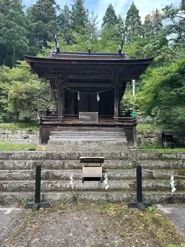 新海三社神社(長野県)