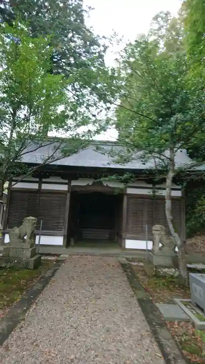 金峰神社の本殿・本堂