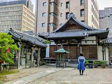 密峰寺の本殿・本堂