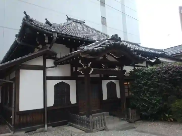 長善寺の本殿・本堂