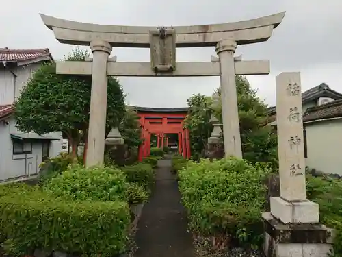 稲荷神社の鳥居