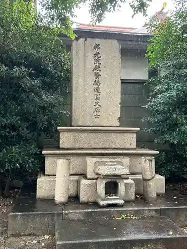 品川神社のお墓