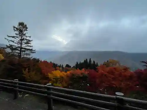 三峯神社の景色