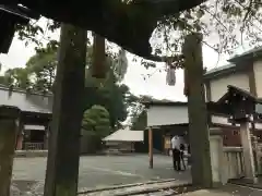 伊勢山皇大神宮の鳥居