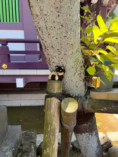 高木神社の像