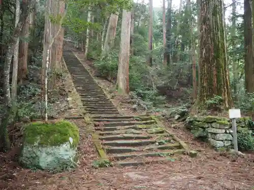 鰐淵寺のその他建物