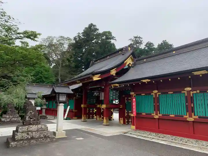 志波彦神社・鹽竈神社の山門・神門