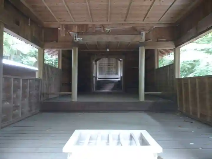 鉾神社の本殿・本堂