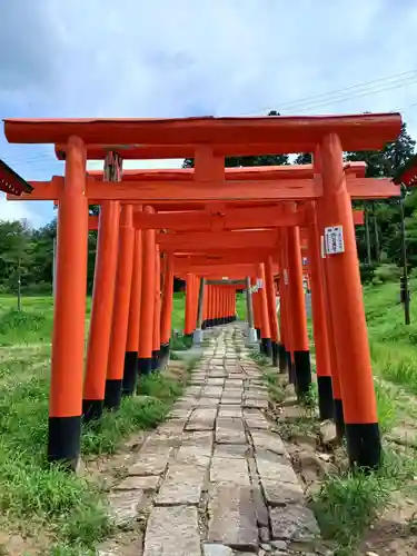 高屋敷稲荷神社の鳥居