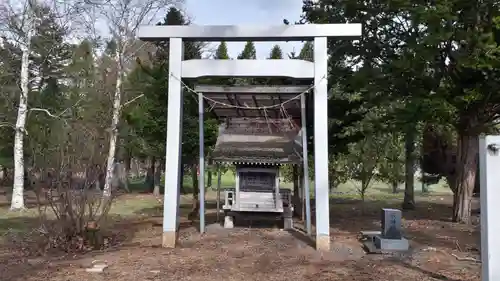 安平八幡神社の末社