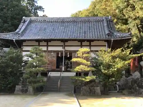 鴨山口神社の本殿・本堂