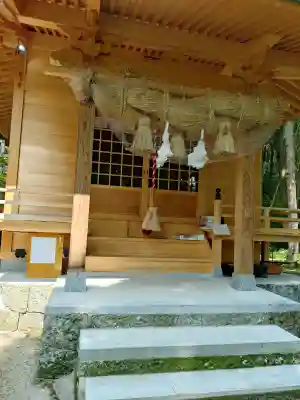 赤猪岩神社の{uncategorized: "未分類", other: "その他", undefined: "問題あり", building: "その他建物", grave: "お墓", sacred_gate: "鳥居", guardian: "狛犬", statue: "像", buddha: "仏像", history: "歴史", nature: "自然", garden: "庭園", animal: "動物", pagoda: "塔", temizu: "手水舎", mountain_gate: "山門・神門", sanctuary: "本殿・本堂", subordinate: "末社・摂社", art: "芸術", scenery: "景色", jizo: "地蔵", ema: "絵馬", goshuin: "御朱印", omikuji: "おみくじ", items: "授与品その他", amulet: "お守り", goshuincho: "御朱印帳", eats: "食事", festival: "お祭り", votive_dance: "神楽", shichigosan: "七五三参", wedding: "結婚式", experience: "体験その他", initially: "初詣", around: "周辺", anti_infection: "感染症対策"}