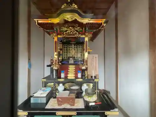 秋葉神社の{uncategorized: "未分類", other: "その他", undefined: "問題あり", building: "その他建物", grave: "お墓", sacred_gate: "鳥居", guardian: "狛犬", statue: "像", buddha: "仏像", history: "歴史", nature: "自然", garden: "庭園", animal: "動物", pagoda: "塔", temizu: "手水舎", mountain_gate: "山門・神門", sanctuary: "本殿・本堂", subordinate: "末社・摂社", art: "芸術", scenery: "景色", jizo: "地蔵", ema: "絵馬", goshuin: "御朱印", omikuji: "おみくじ", items: "授与品その他", amulet: "お守り", goshuincho: "御朱印帳", eats: "食事", festival: "お祭り", votive_dance: "神楽", shichigosan: "七五三参", wedding: "結婚式", experience: "体験その他", initially: "初詣", around: "周辺", anti_infection: "感染症対策"}